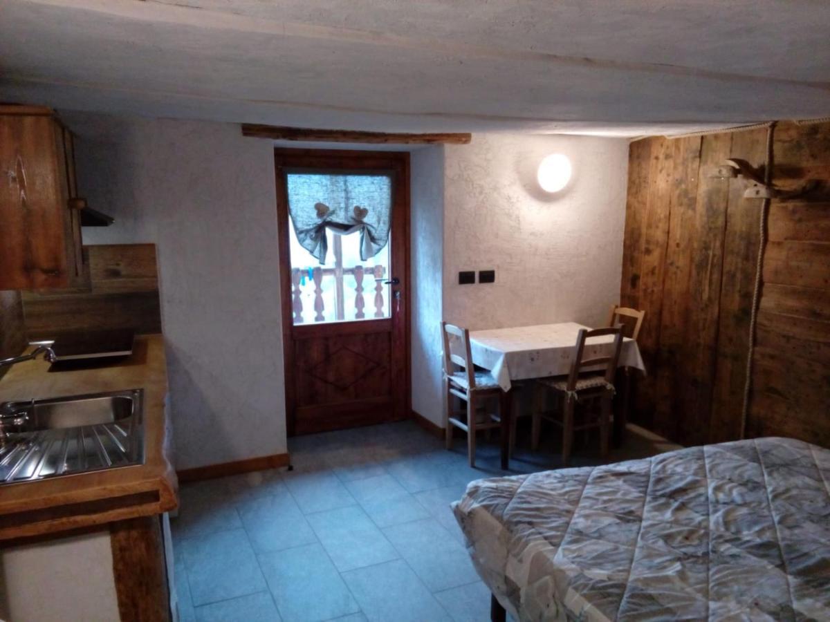 Agri-B&B Lou Col Canosio Exterior foto